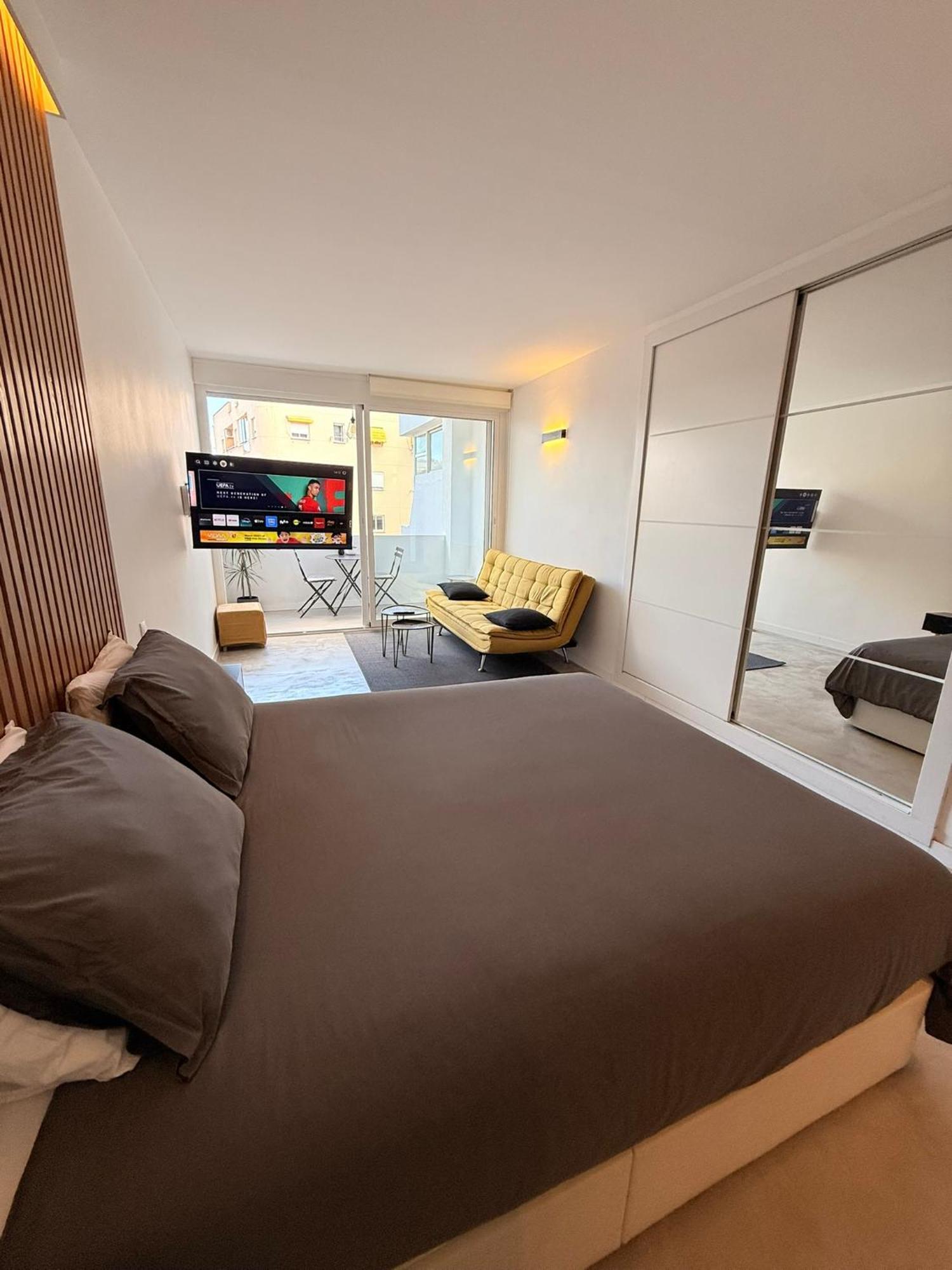 Torremolinos Centro Appartement Buitenkant foto